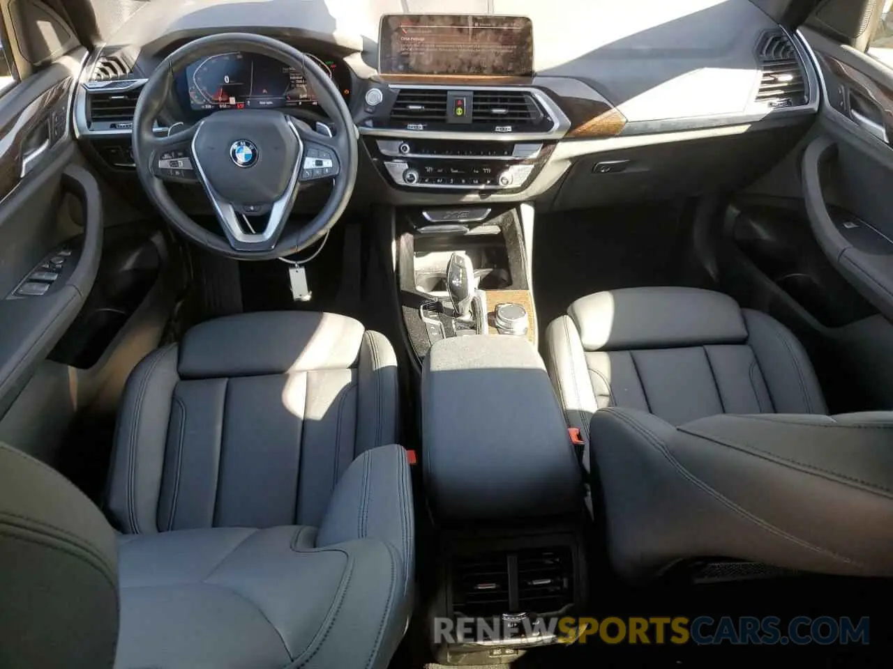 8 Photograph of a damaged car 5UXTY5C03L9C51398 BMW X3 2020