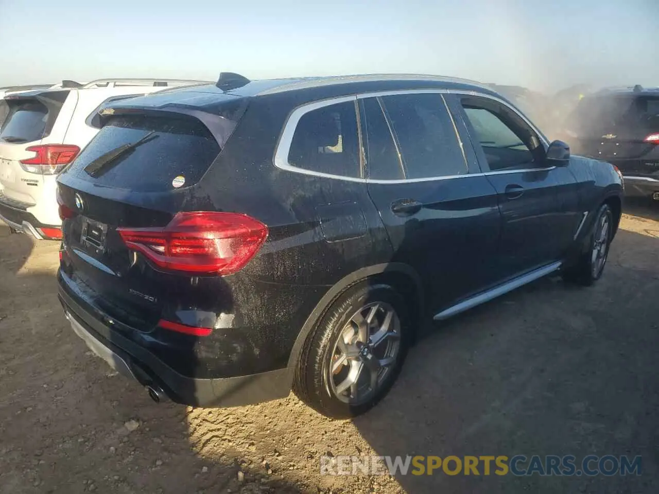 3 Photograph of a damaged car 5UXTY5C03L9C56410 BMW X3 2020