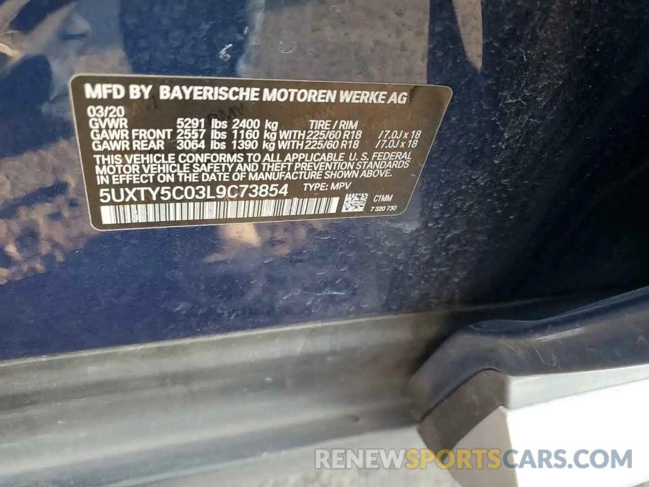 12 Photograph of a damaged car 5UXTY5C03L9C73854 BMW X3 2020