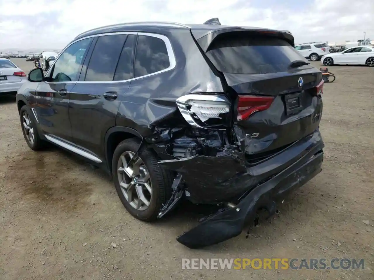 3 Photograph of a damaged car 5UXTY5C03L9D62713 BMW X3 2020