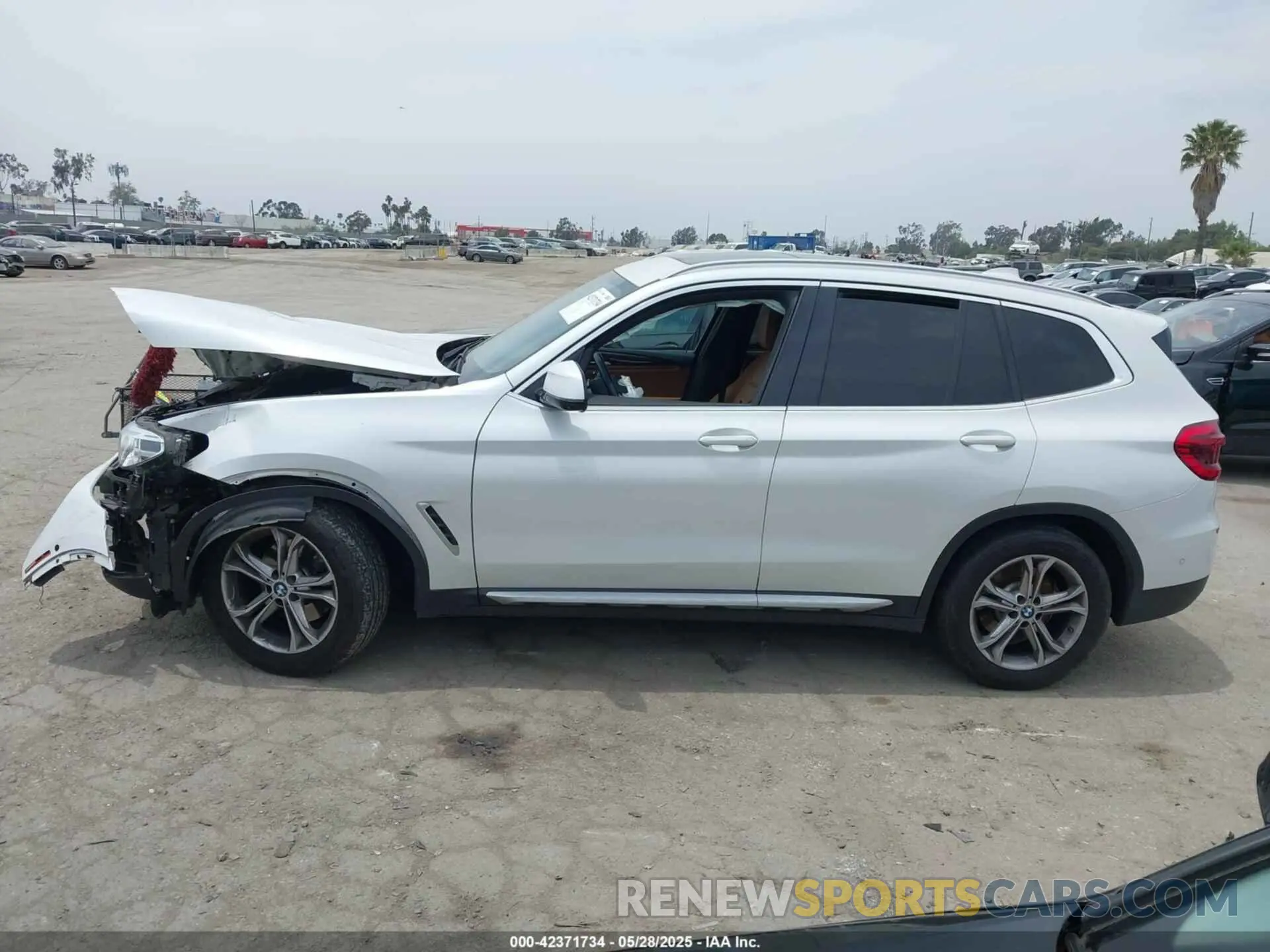 15 Photograph of a damaged car 5UXTY5C04L9C48154 BMW X3 2020