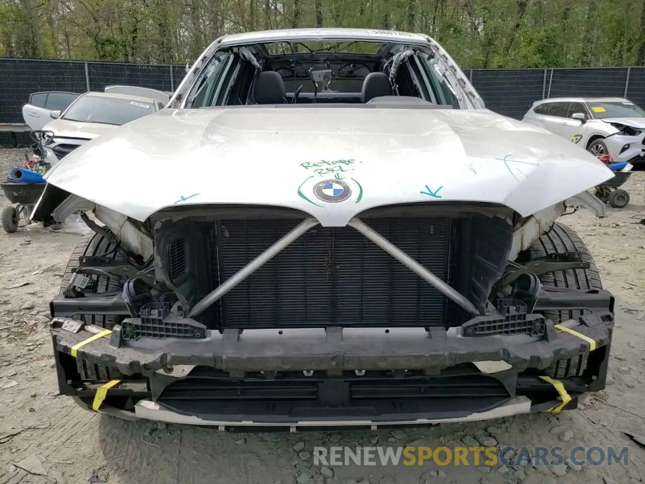 5 Photograph of a damaged car 5UXTY5C04L9C78898 BMW X3 2020