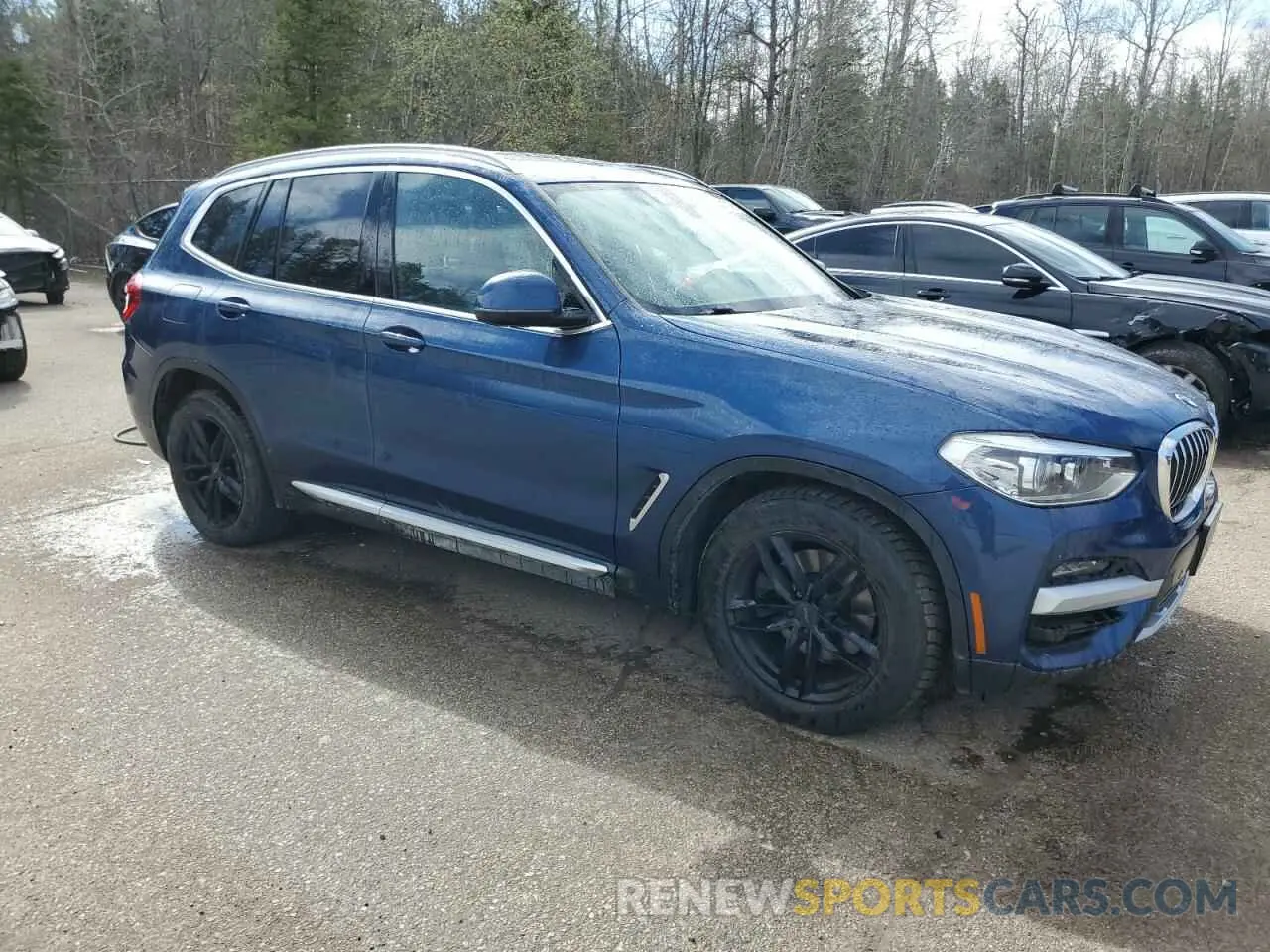 4 Photograph of a damaged car 5UXTY5C04LLT36945 BMW X3 2020