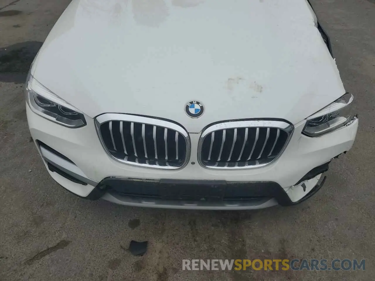 12 Photograph of a damaged car 5UXTY5C05L9B38911 BMW X3 2020