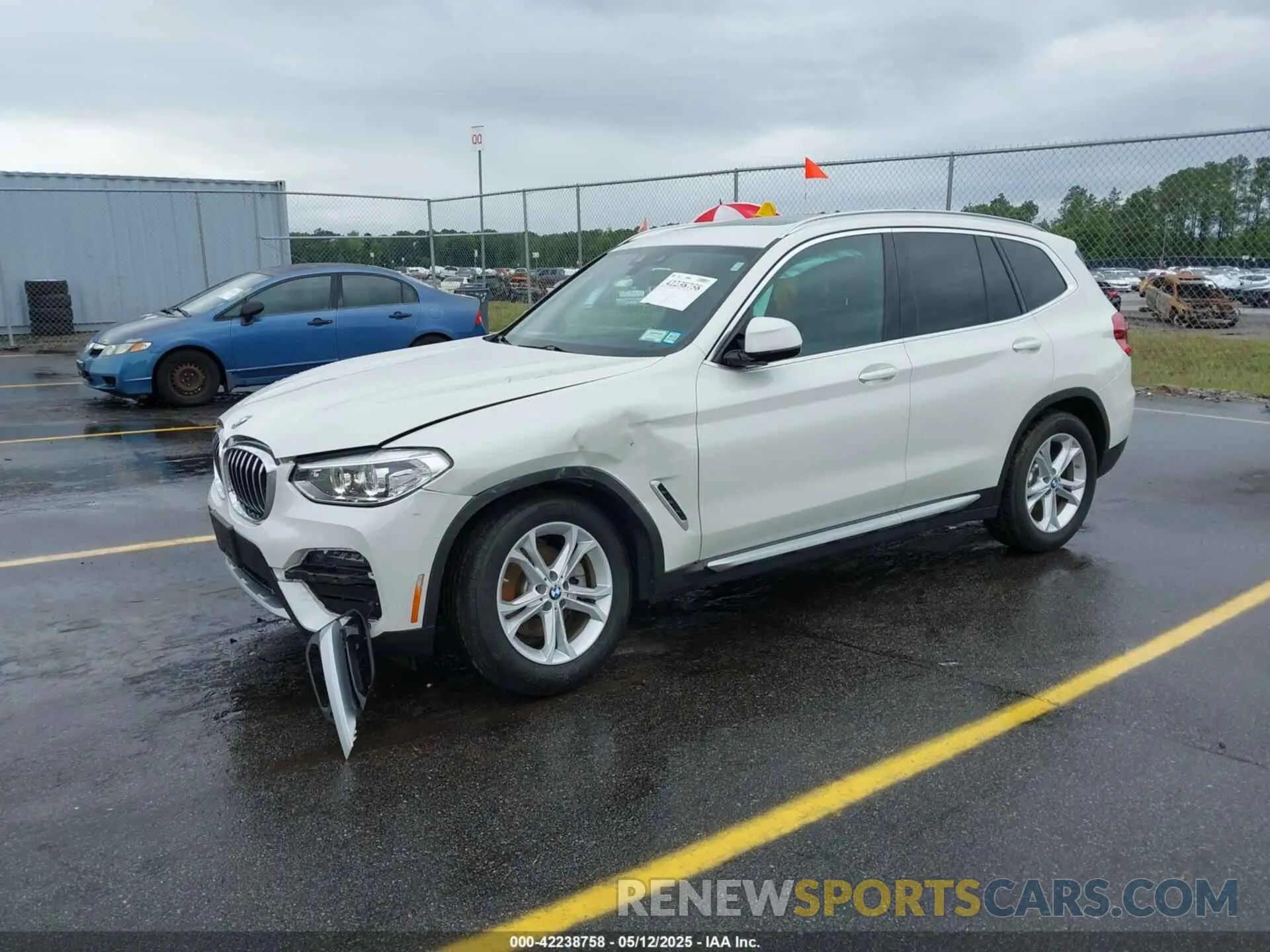 2 Photograph of a damaged car 5UXTY5C05L9B55188 BMW X3 2020