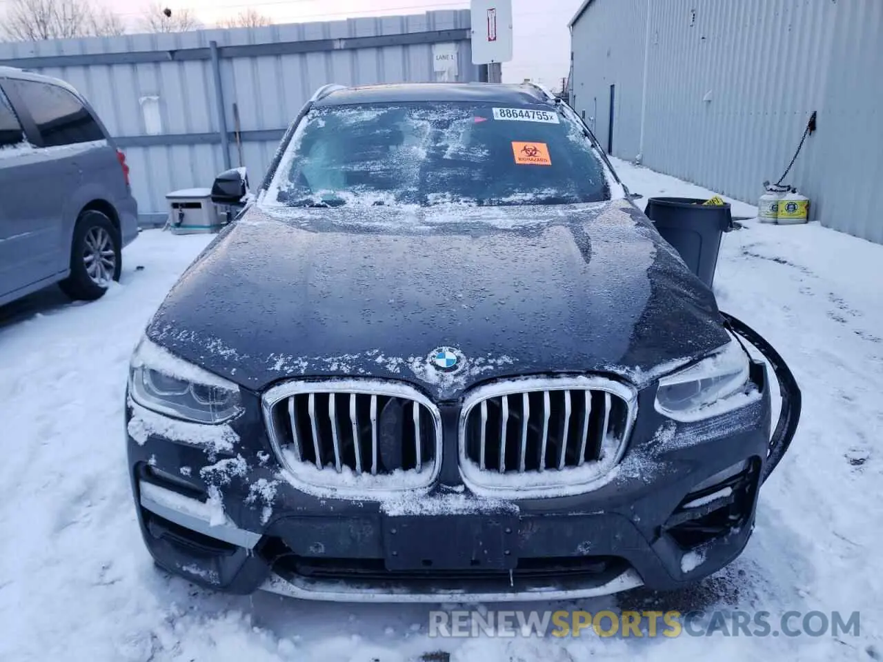5 Photograph of a damaged car 5UXTY5C05L9B77675 BMW X3 2020