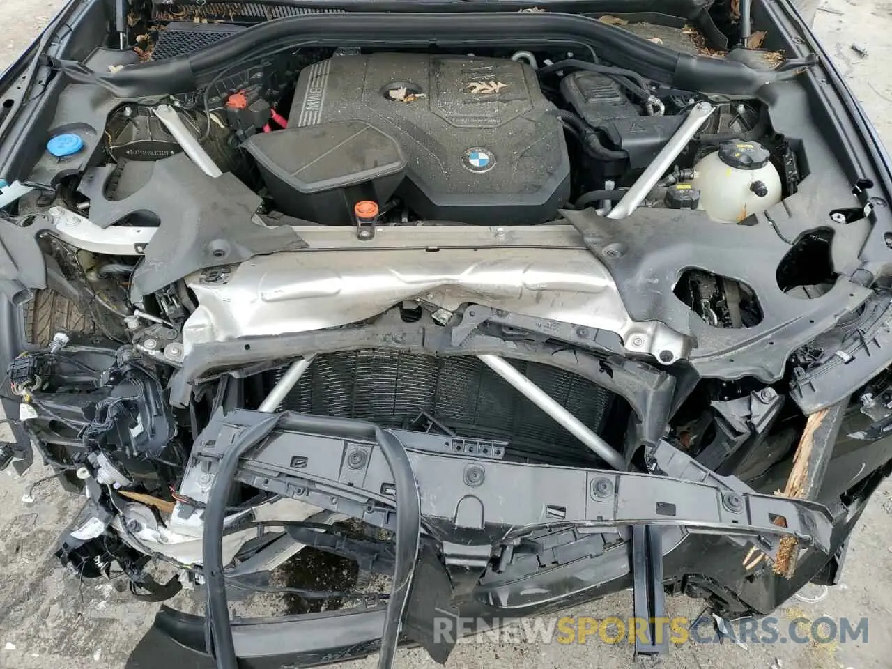 12 Photograph of a damaged car 5UXTY5C05L9C92891 BMW X3 2020
