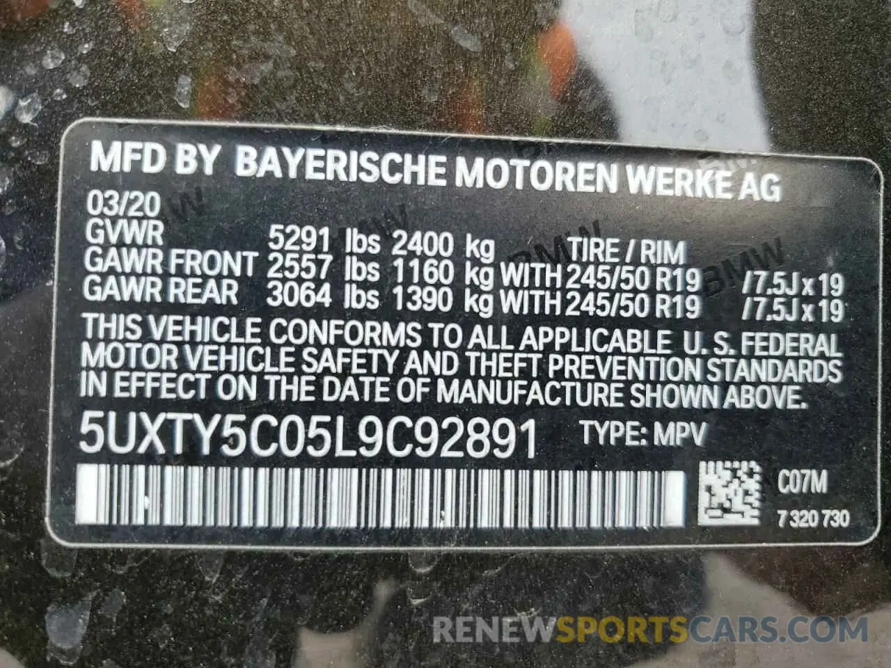 13 Photograph of a damaged car 5UXTY5C05L9C92891 BMW X3 2020