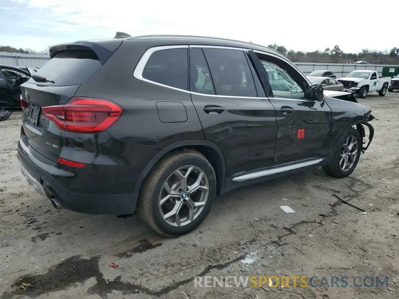 3 Photograph of a damaged car 5UXTY5C05L9C92891 BMW X3 2020