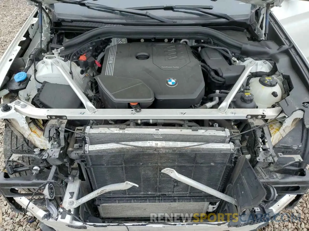 12 Photograph of a damaged car 5UXTY5C05LLT32175 BMW X3 2020