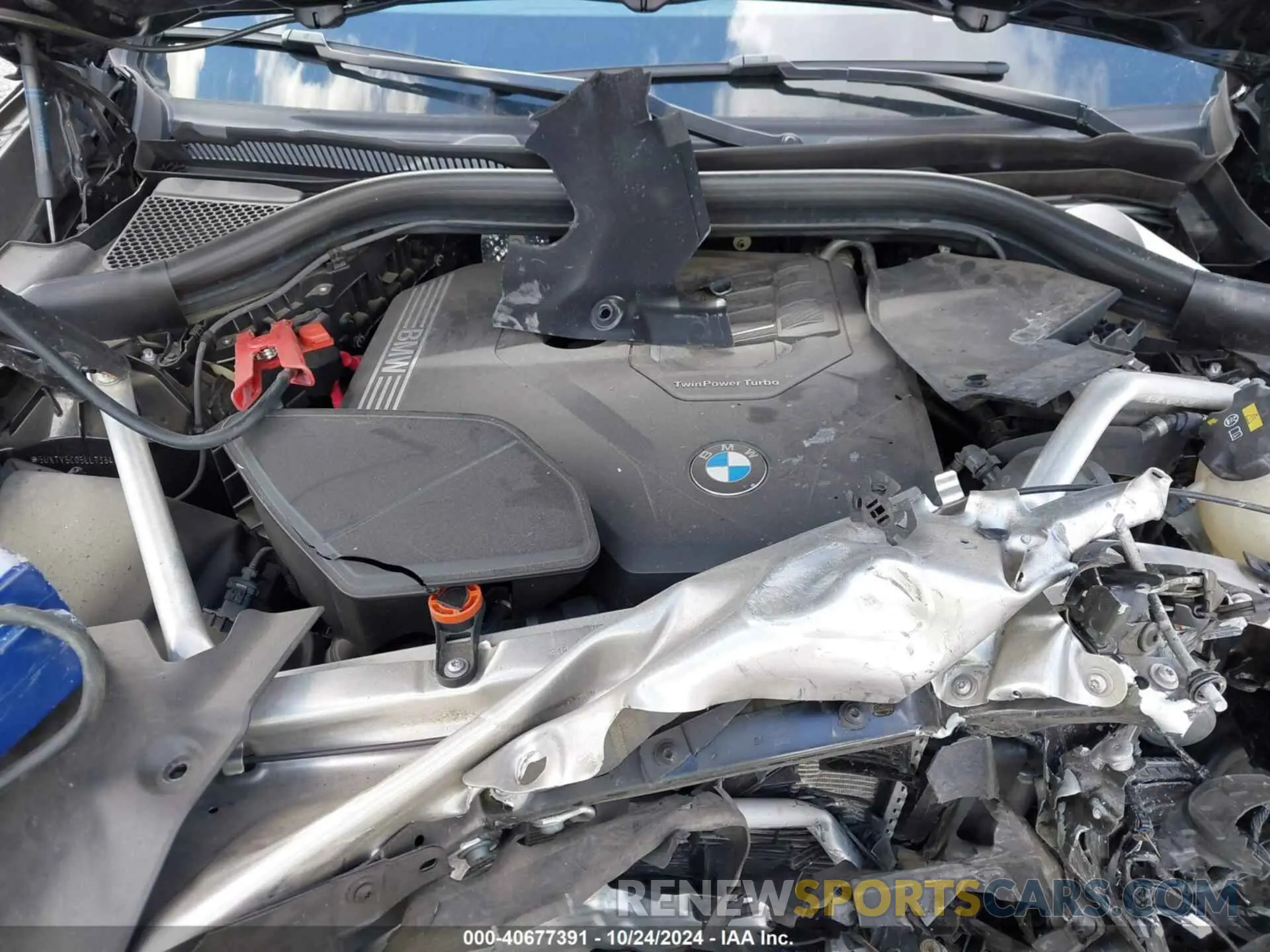 10 Photograph of a damaged car 5UXTY5C05LLT36453 BMW X3 2020