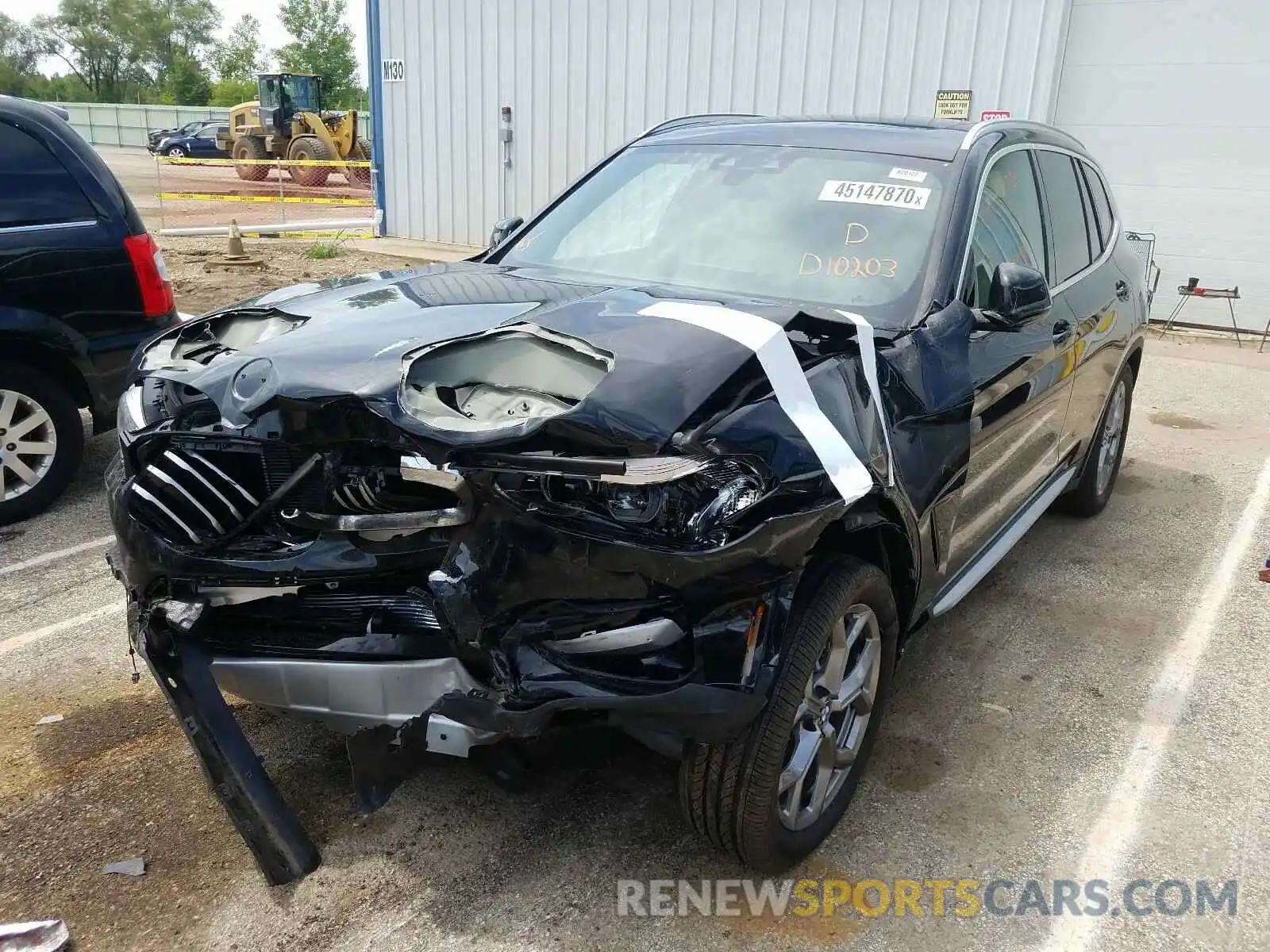 2 Photograph of a damaged car 5UXTY5C06L9D10203 BMW X3 2020