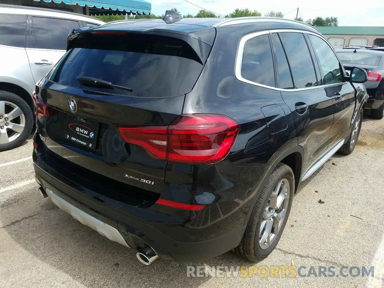 4 Photograph of a damaged car 5UXTY5C06L9D10203 BMW X3 2020