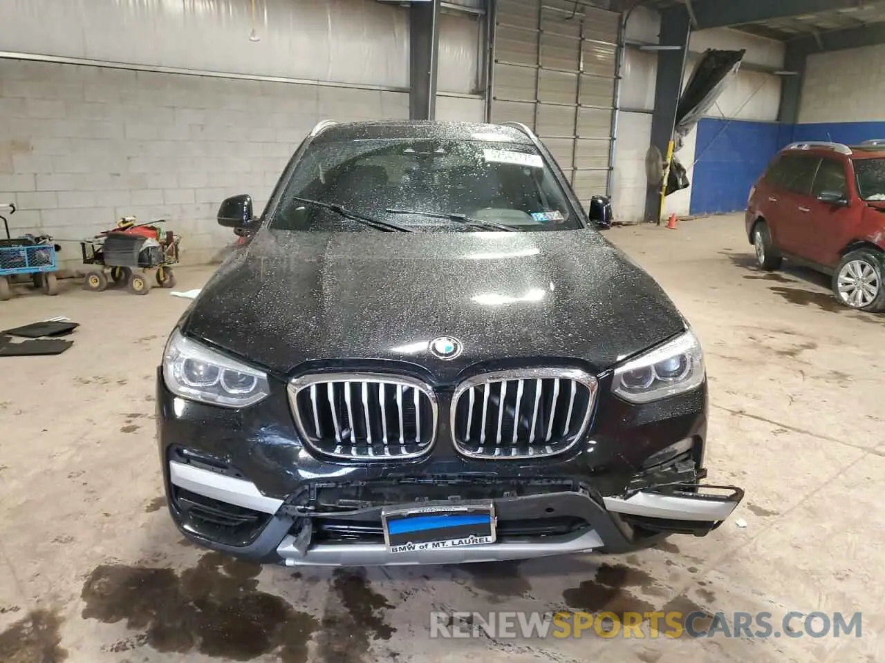 5 Photograph of a damaged car 5UXTY5C06LLE57981 BMW X3 2020