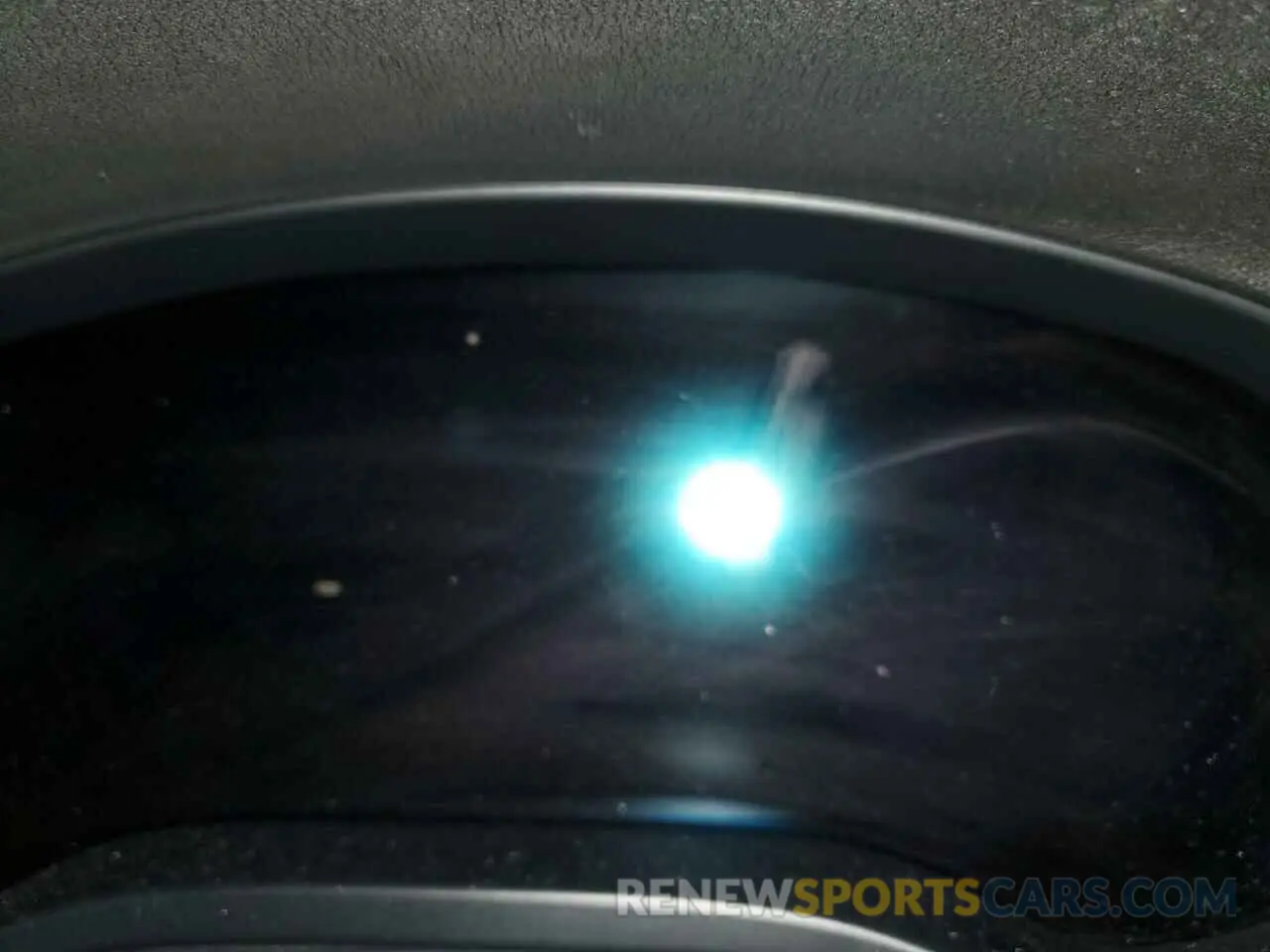 9 Photograph of a damaged car 5UXTY5C06LLE57981 BMW X3 2020