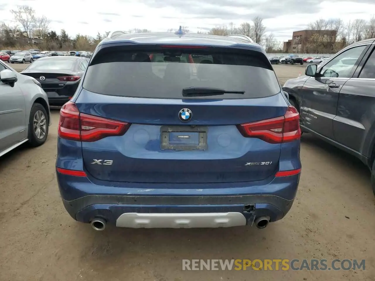 6 Photograph of a damaged car 5UXTY5C07L9C85165 BMW X3 2020
