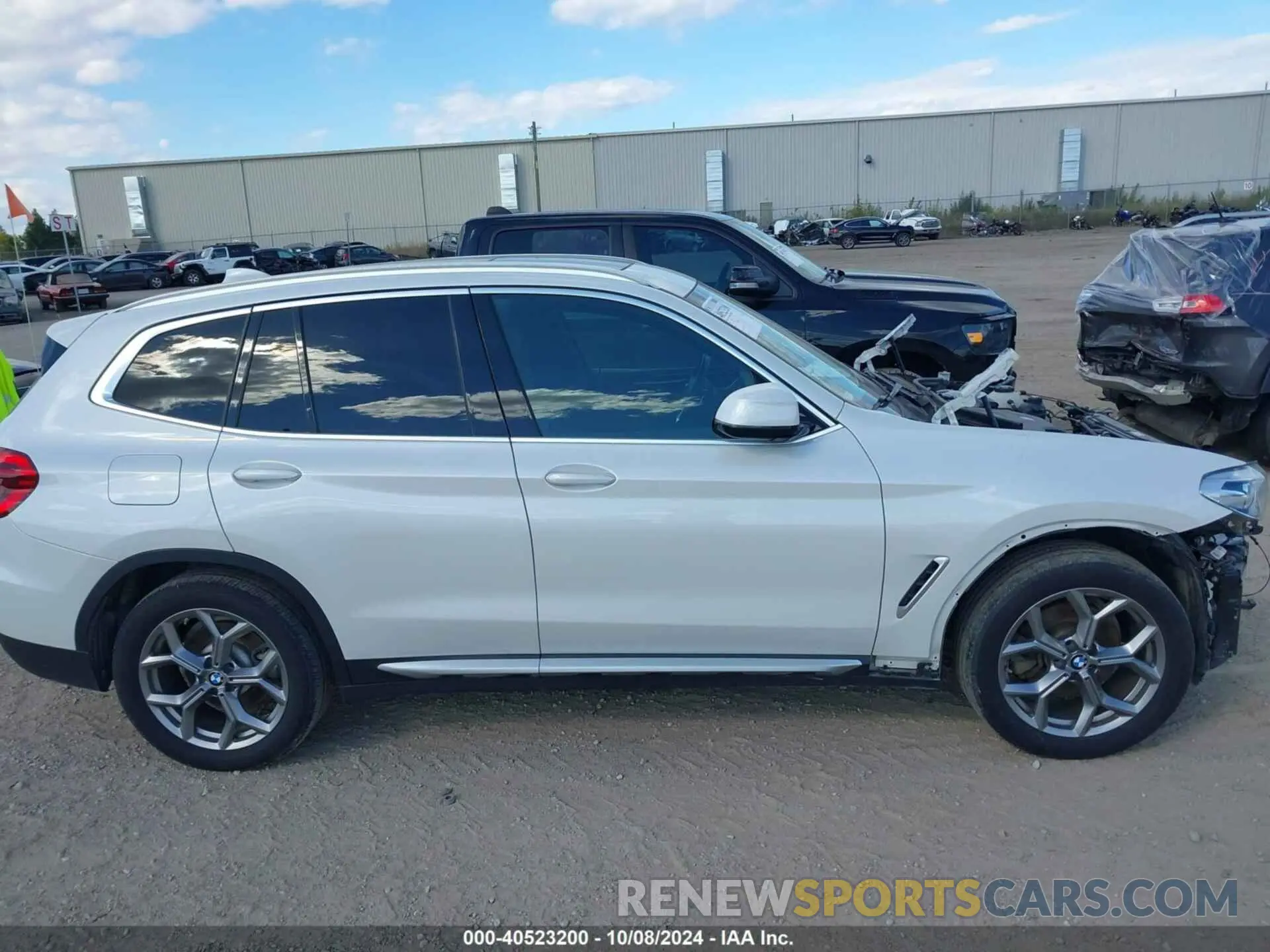 13 Photograph of a damaged car 5UXTY5C07LLT33568 BMW X3 2020