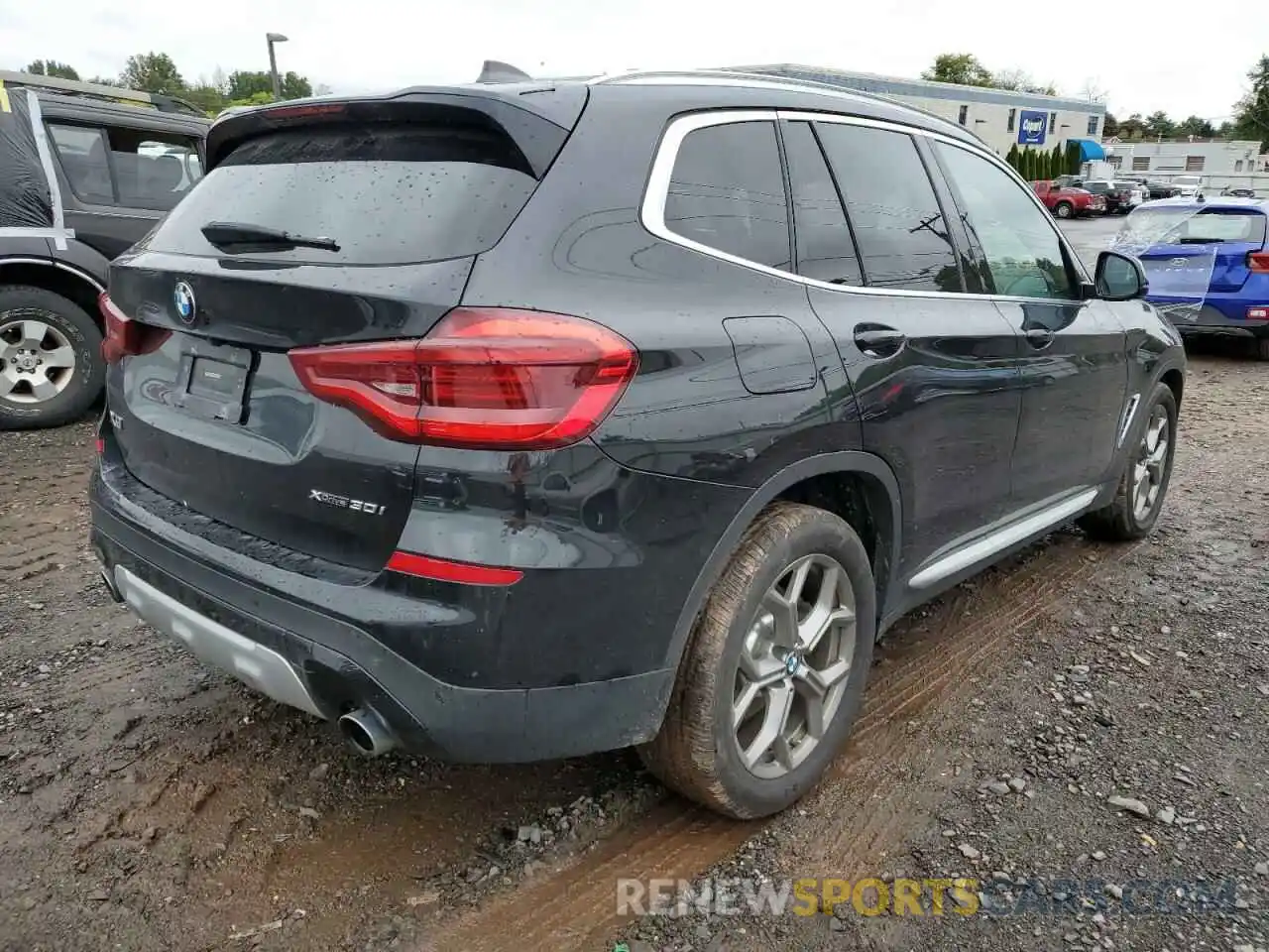 4 Photograph of a damaged car 5UXTY5C08L9B53614 BMW X3 2020