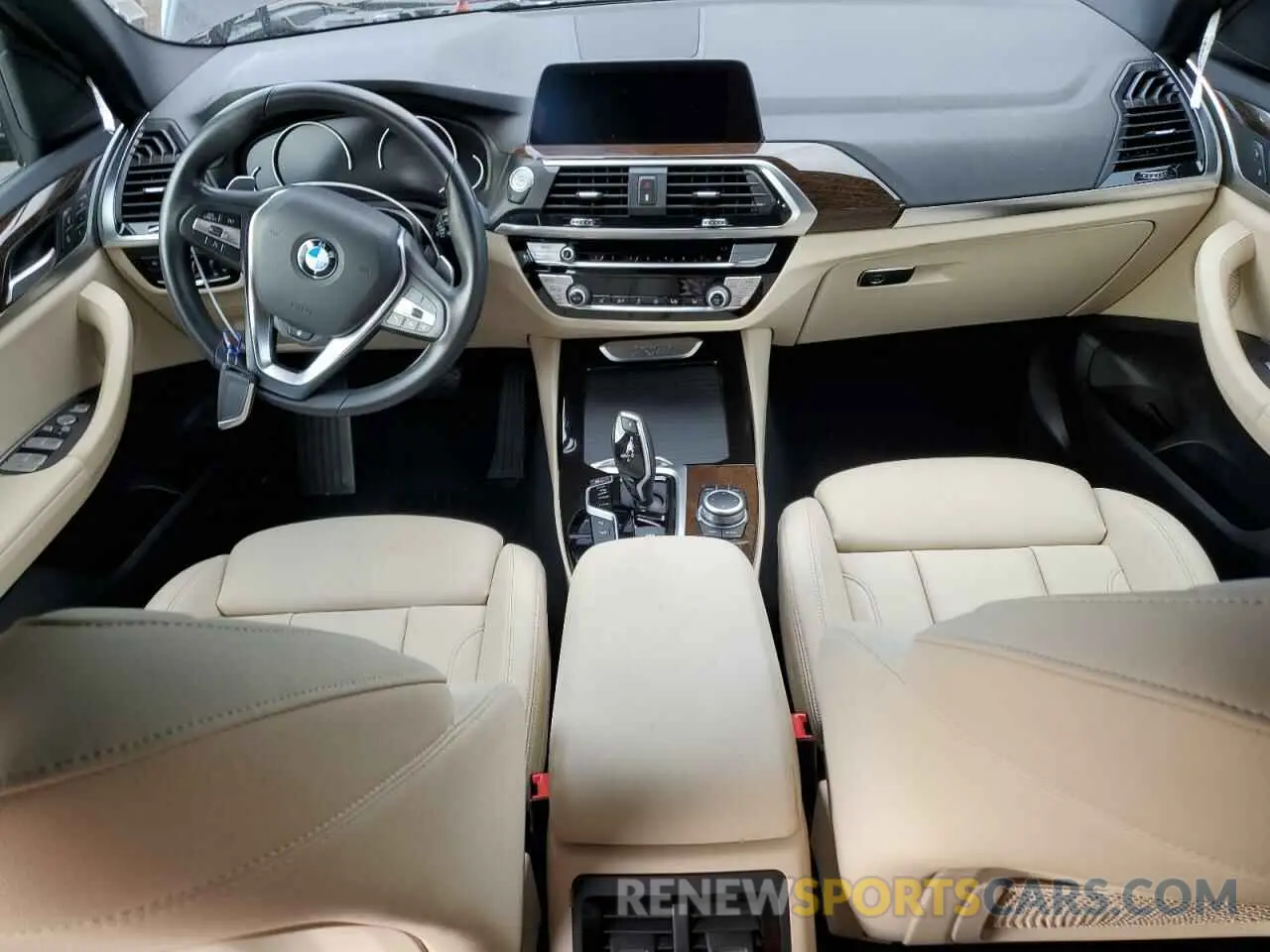 8 Photograph of a damaged car 5UXTY5C08L9B76696 BMW X3 2020