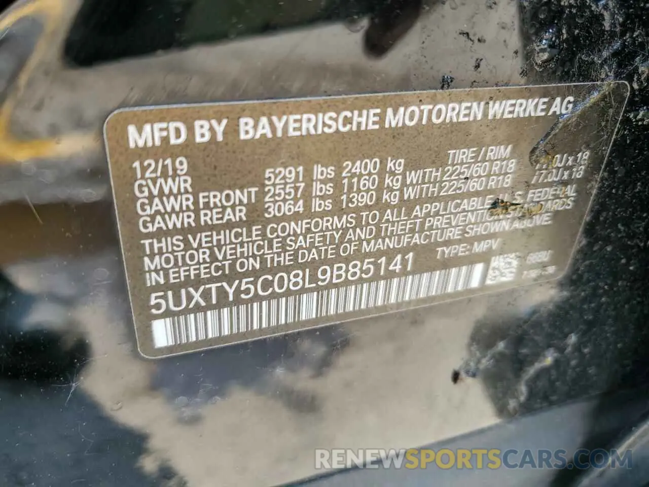 13 Photograph of a damaged car 5UXTY5C08L9B85141 BMW X3 2020