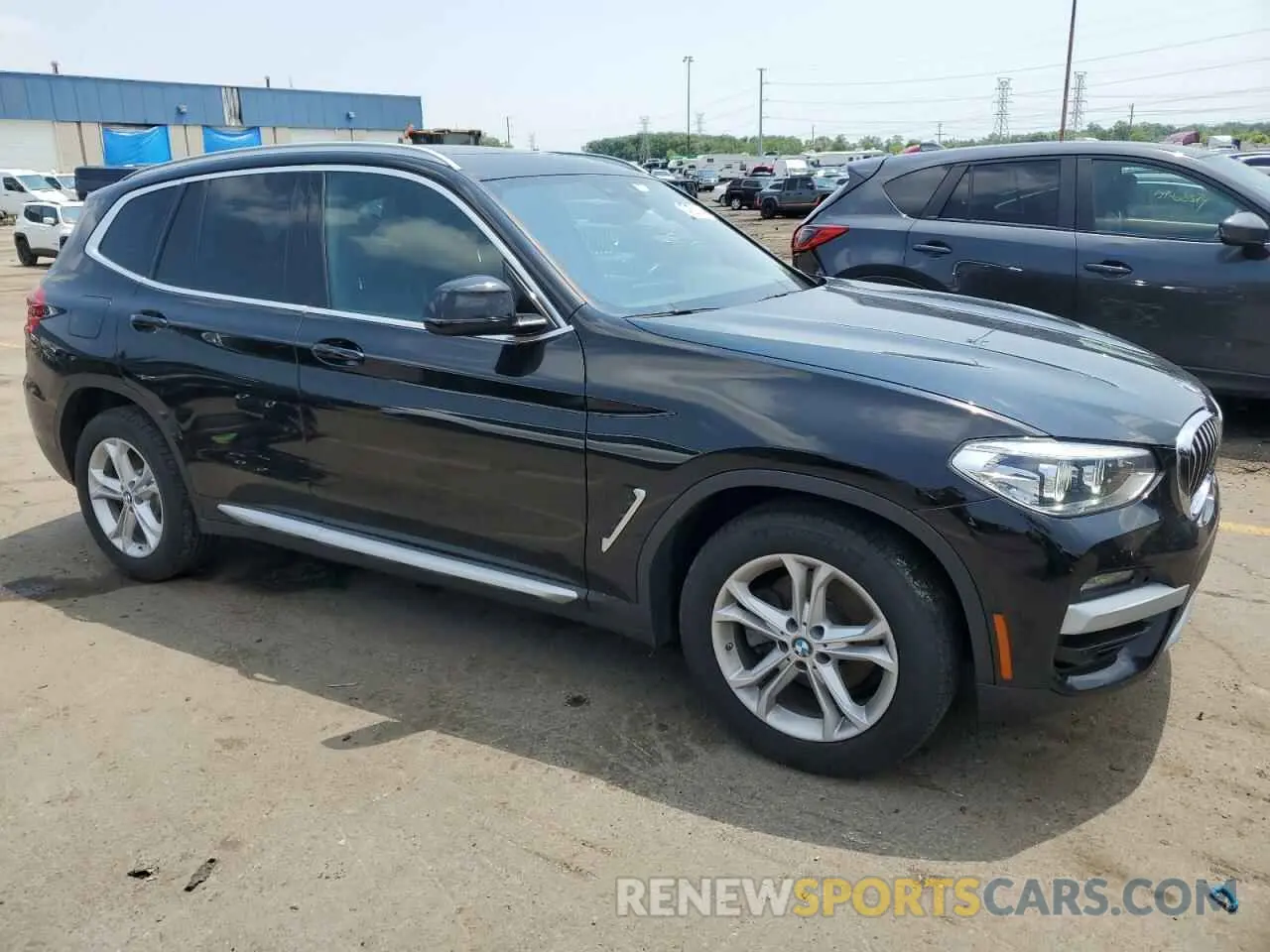 4 Photograph of a damaged car 5UXTY5C08L9B85141 BMW X3 2020