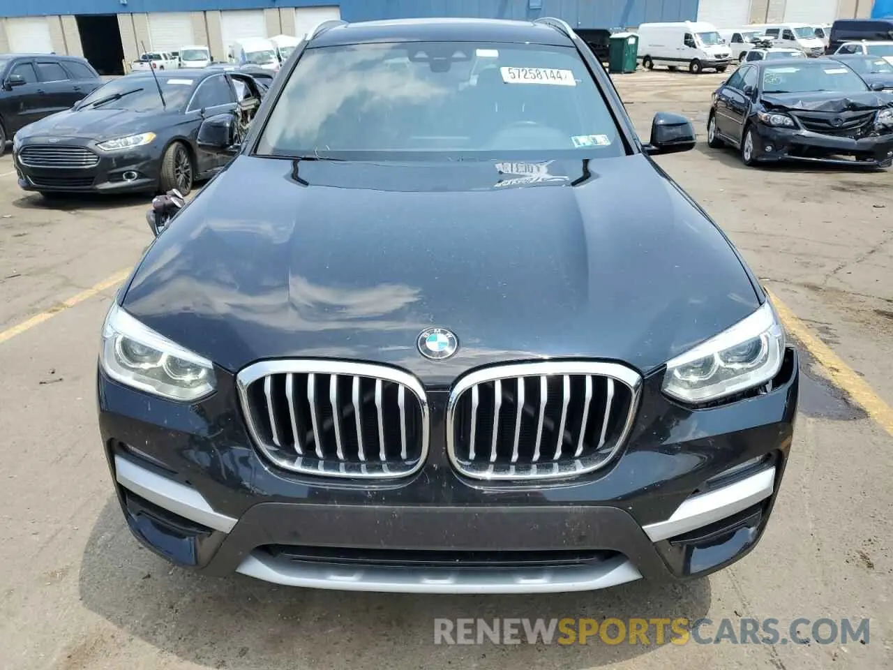 5 Photograph of a damaged car 5UXTY5C08L9B85141 BMW X3 2020