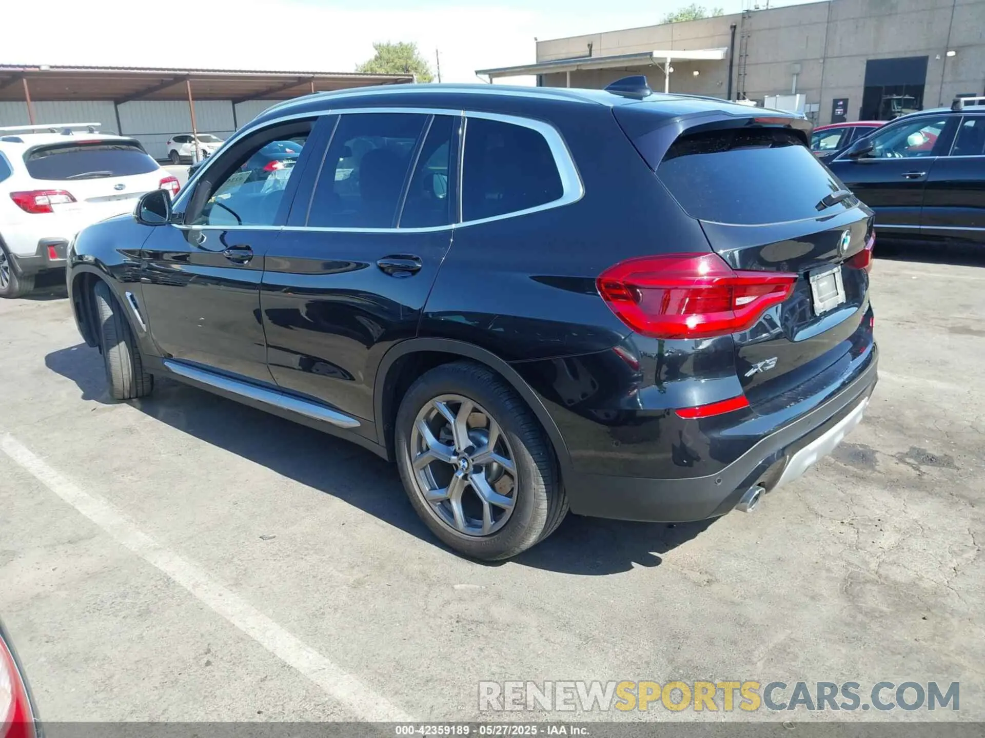 3 Photograph of a damaged car 5UXTY5C08L9B89724 BMW X3 2020