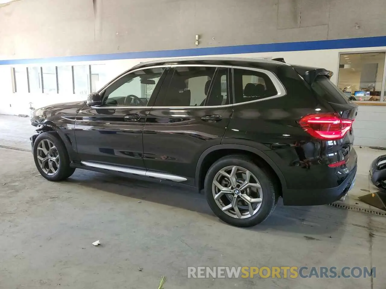 2 Photograph of a damaged car 5UXTY5C08L9D08050 BMW X3 2020