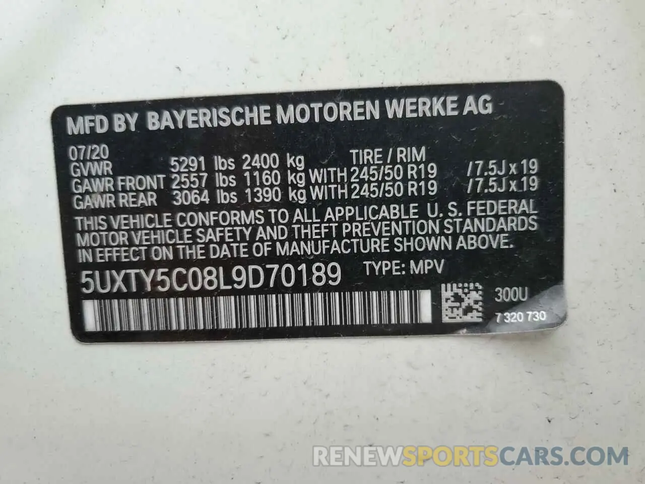 13 Photograph of a damaged car 5UXTY5C08L9D70189 BMW X3 2020
