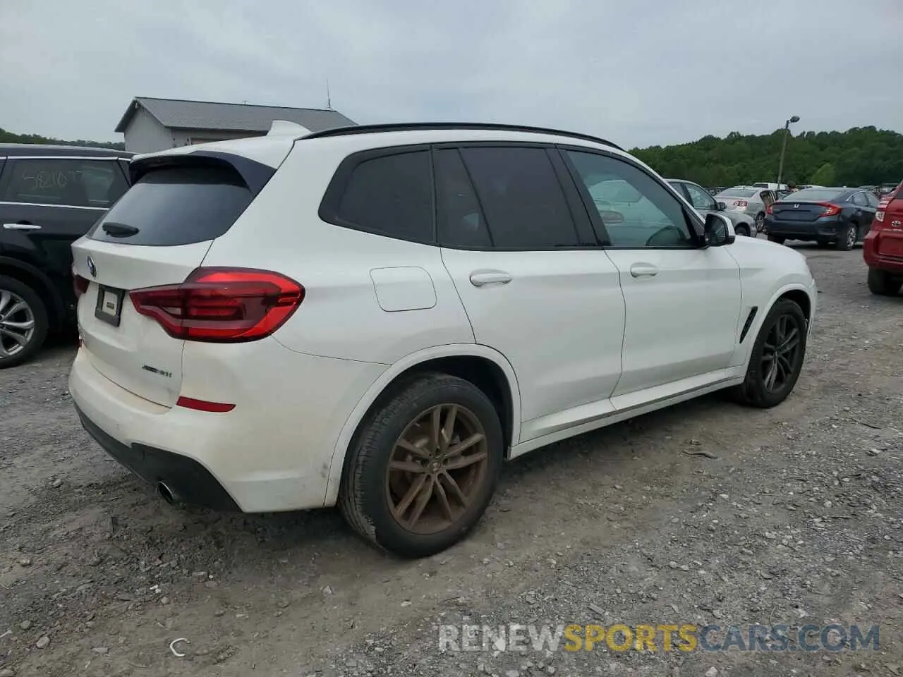 3 Photograph of a damaged car 5UXTY5C08L9D70189 BMW X3 2020
