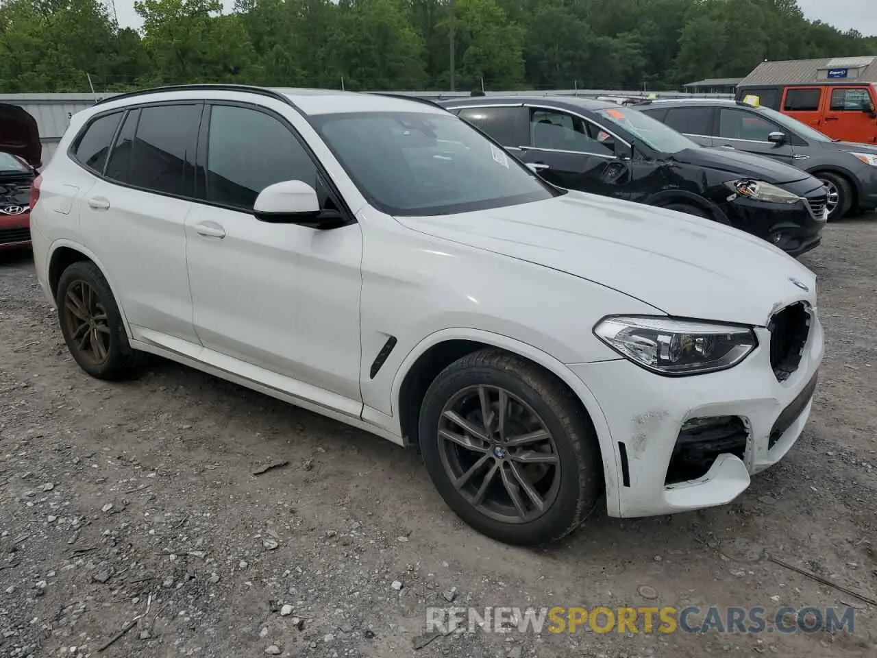 4 Photograph of a damaged car 5UXTY5C08L9D70189 BMW X3 2020