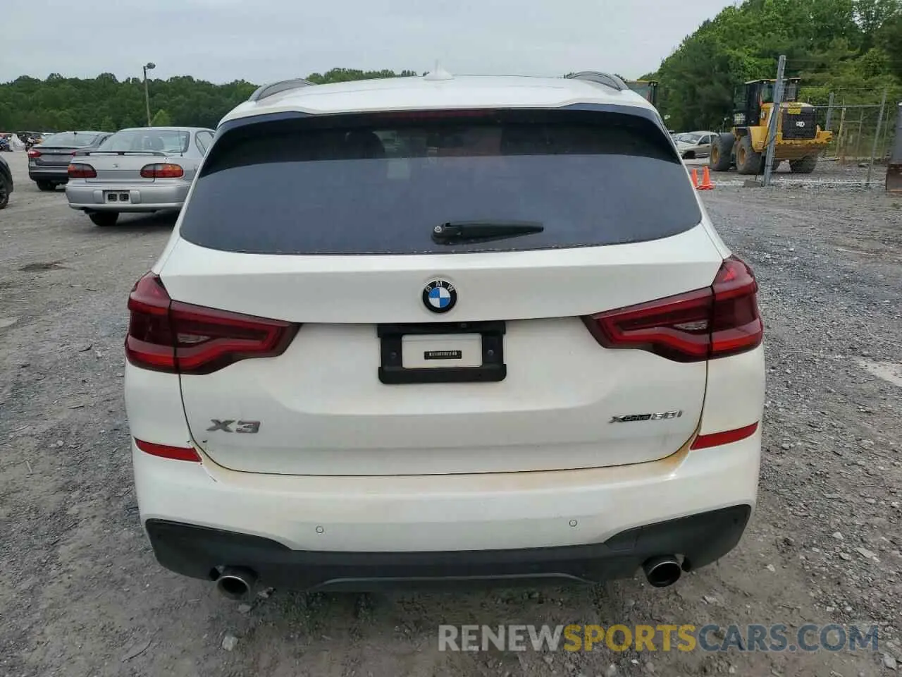 6 Photograph of a damaged car 5UXTY5C08L9D70189 BMW X3 2020