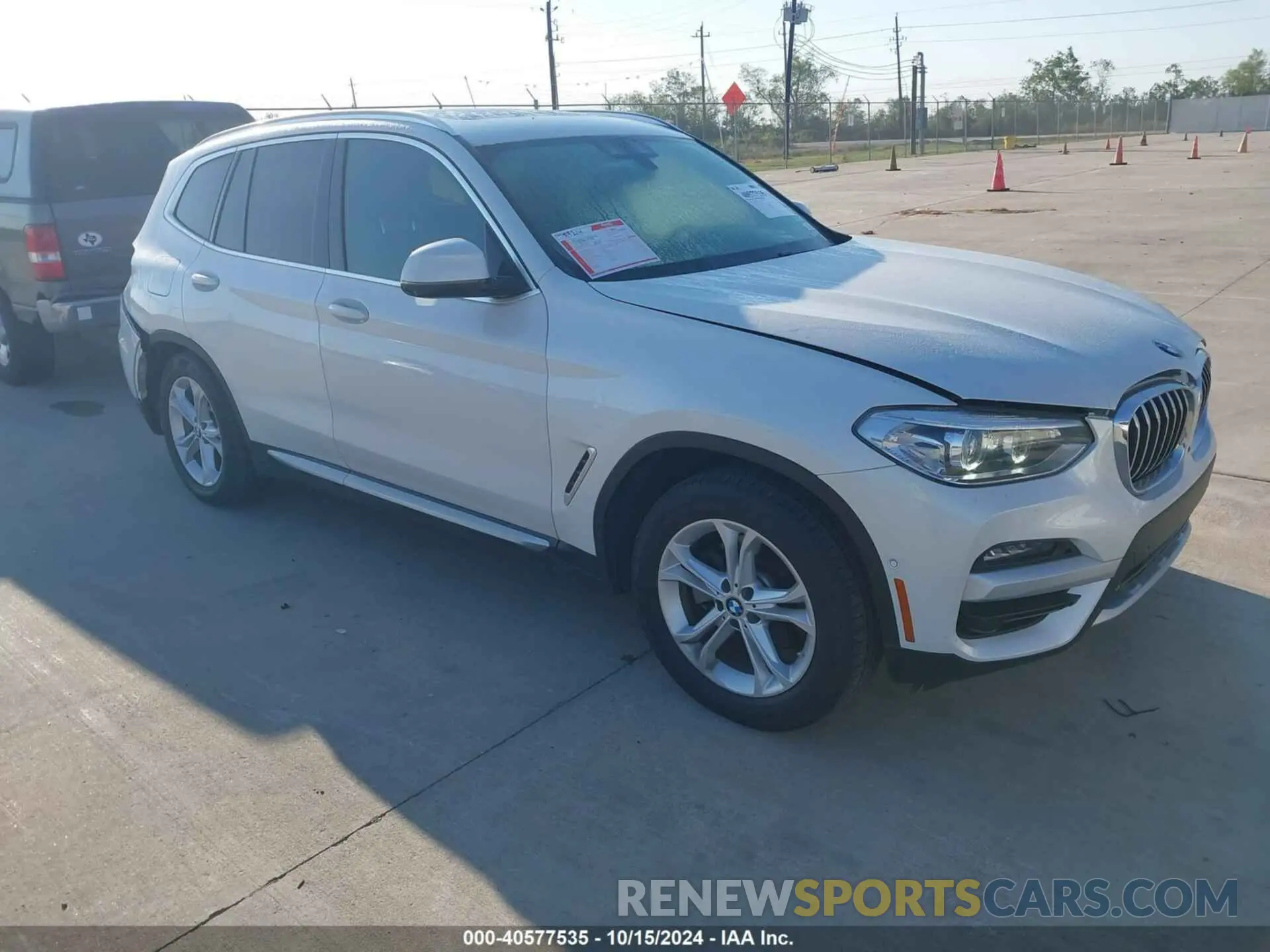 1 Photograph of a damaged car 5UXTY5C08LLT38522 BMW X3 2020