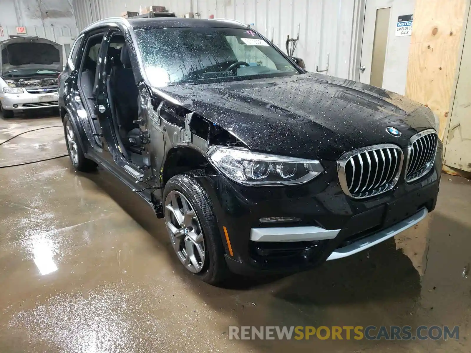 1 Photograph of a damaged car 5UXTY5C09L9C53303 BMW X3 2020