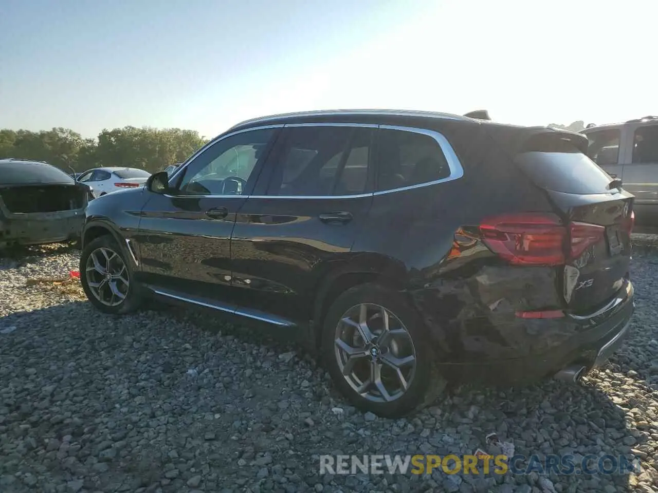 2 Photograph of a damaged car 5UXTY5C09L9C63197 BMW X3 2020