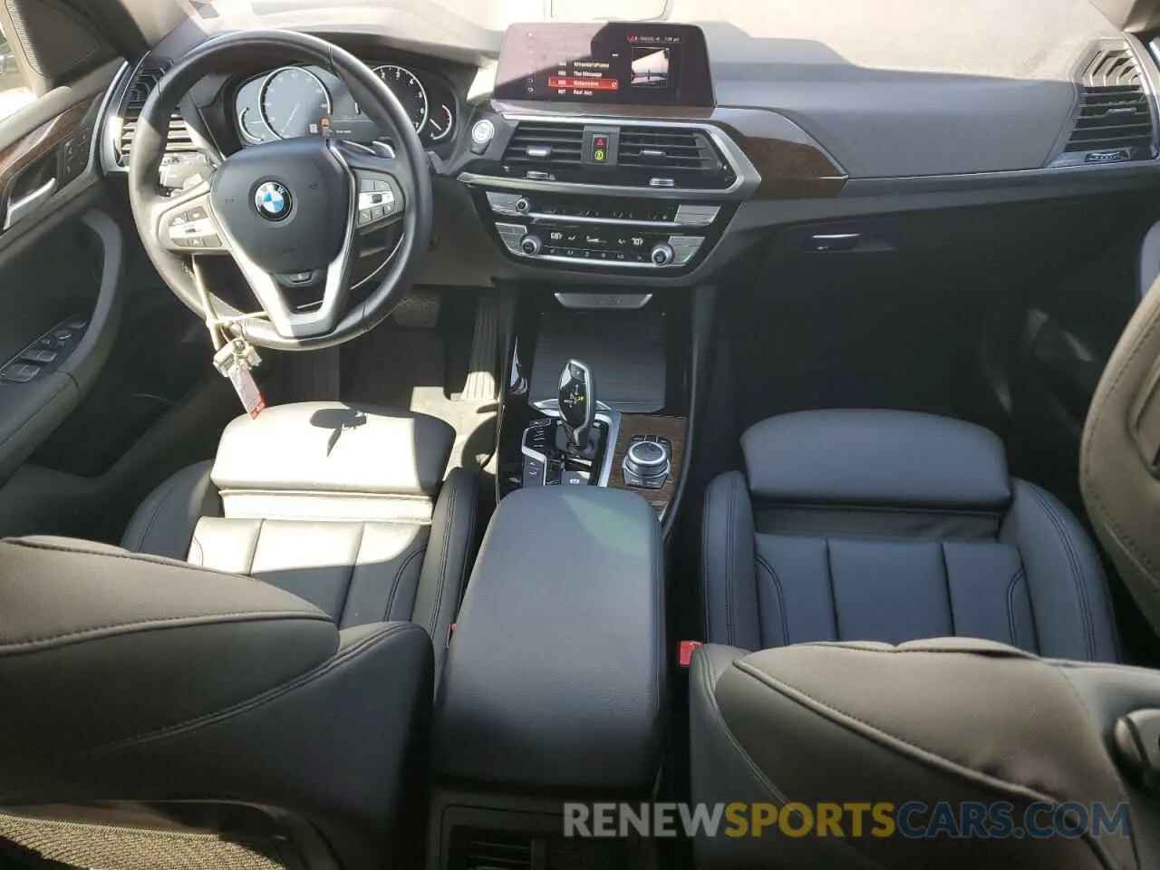 8 Photograph of a damaged car 5UXTY5C09L9D03391 BMW X3 2020
