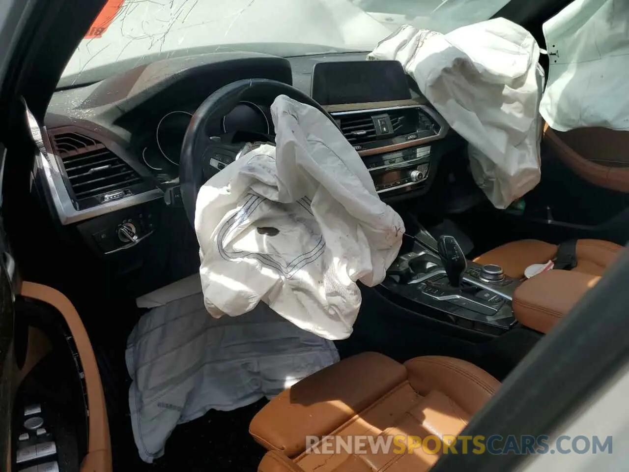 8 Photograph of a damaged car 5UXTY5C09LLT33023 BMW X3 2020