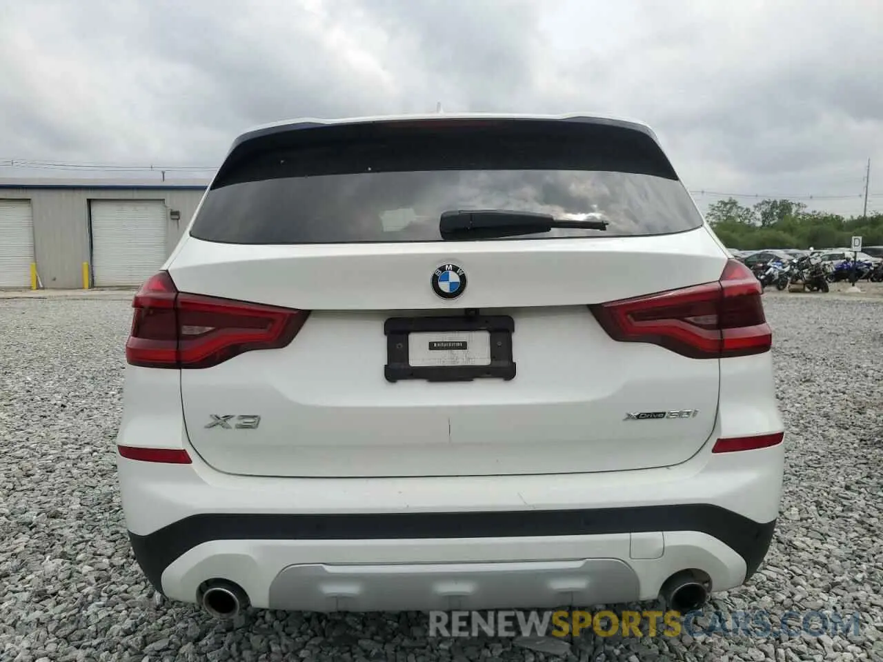 6 Photograph of a damaged car 5UXTY5C0XL9B75954 BMW X3 2020