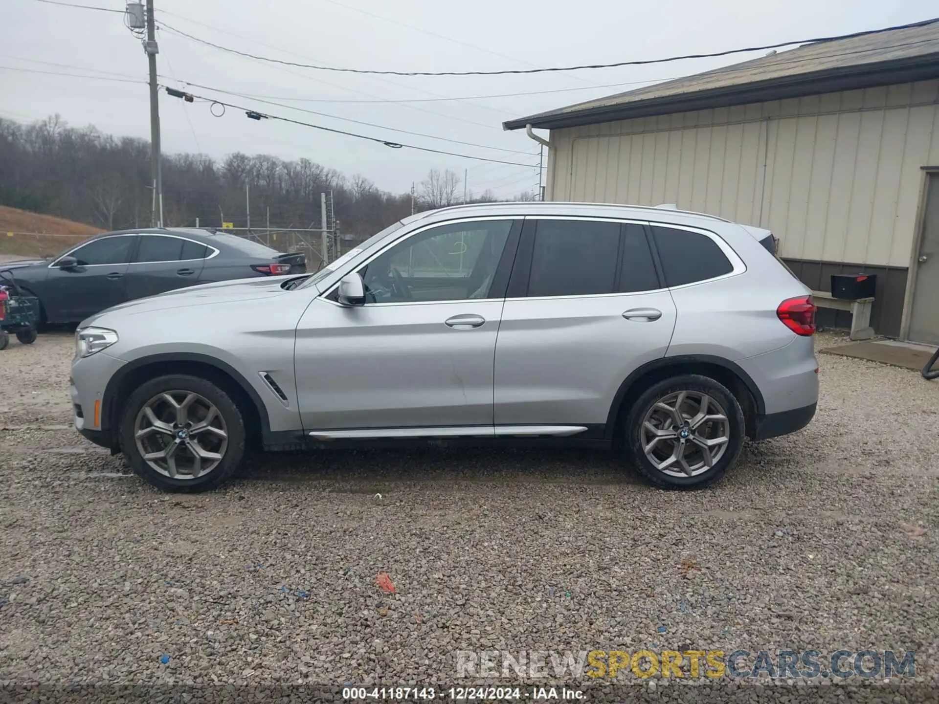 14 Photograph of a damaged car 5UXTY5C0XL9B80345 BMW X3 2020