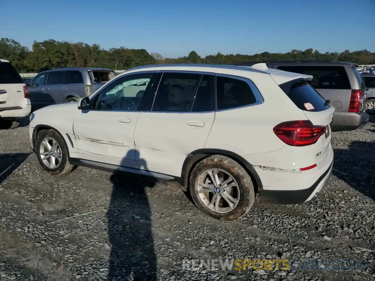 2 Photograph of a damaged car 5UXTY5C0XL9D44516 BMW X3 2020
