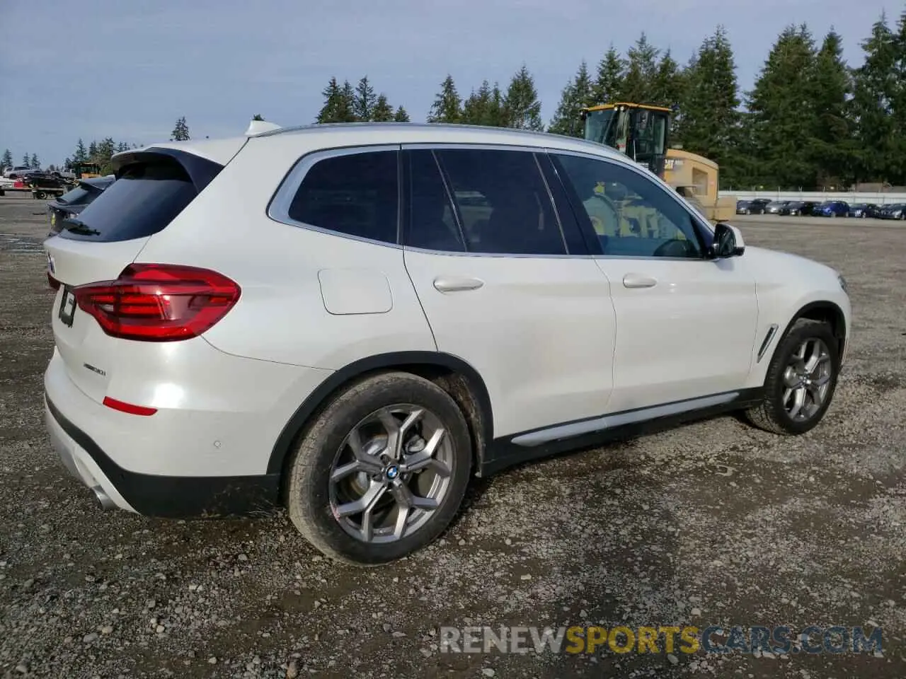 3 Photograph of a damaged car 5UXTY5C0XLLT32740 BMW X3 2020