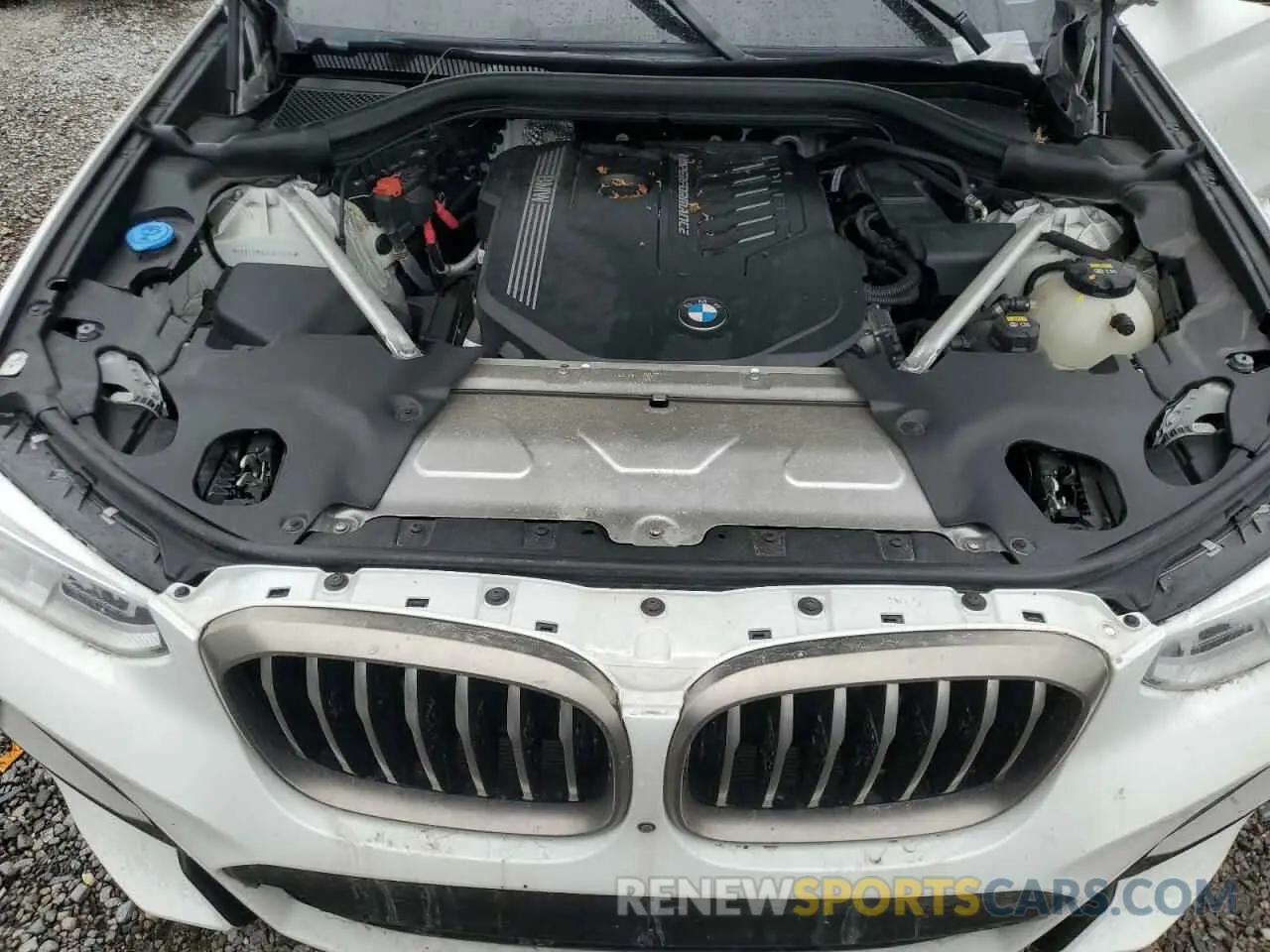 11 Photograph of a damaged car 5UXTY9C04L9D22521 BMW X3 2020