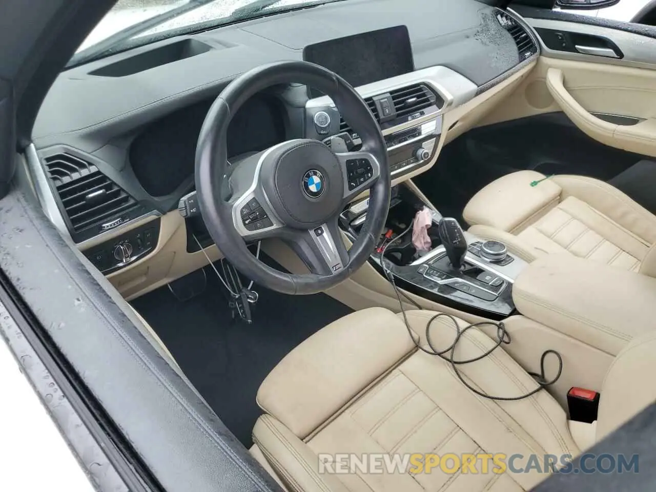 8 Photograph of a damaged car 5UXTY9C04L9D22521 BMW X3 2020