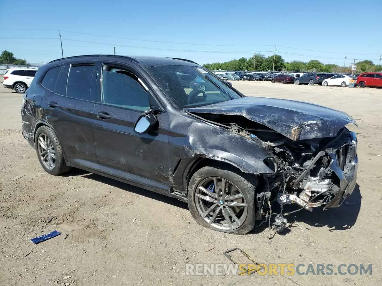 4 Photograph of a damaged car 5UXTY9C06LLE59818 BMW X3 2020