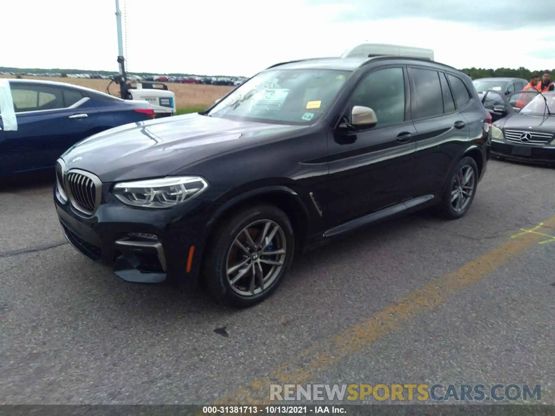 2 Photograph of a damaged car 5UXTY9C08L9D42707 BMW X3 2020