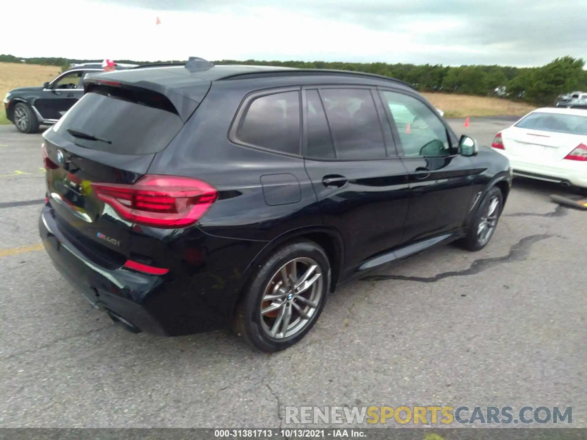 4 Photograph of a damaged car 5UXTY9C08L9D42707 BMW X3 2020