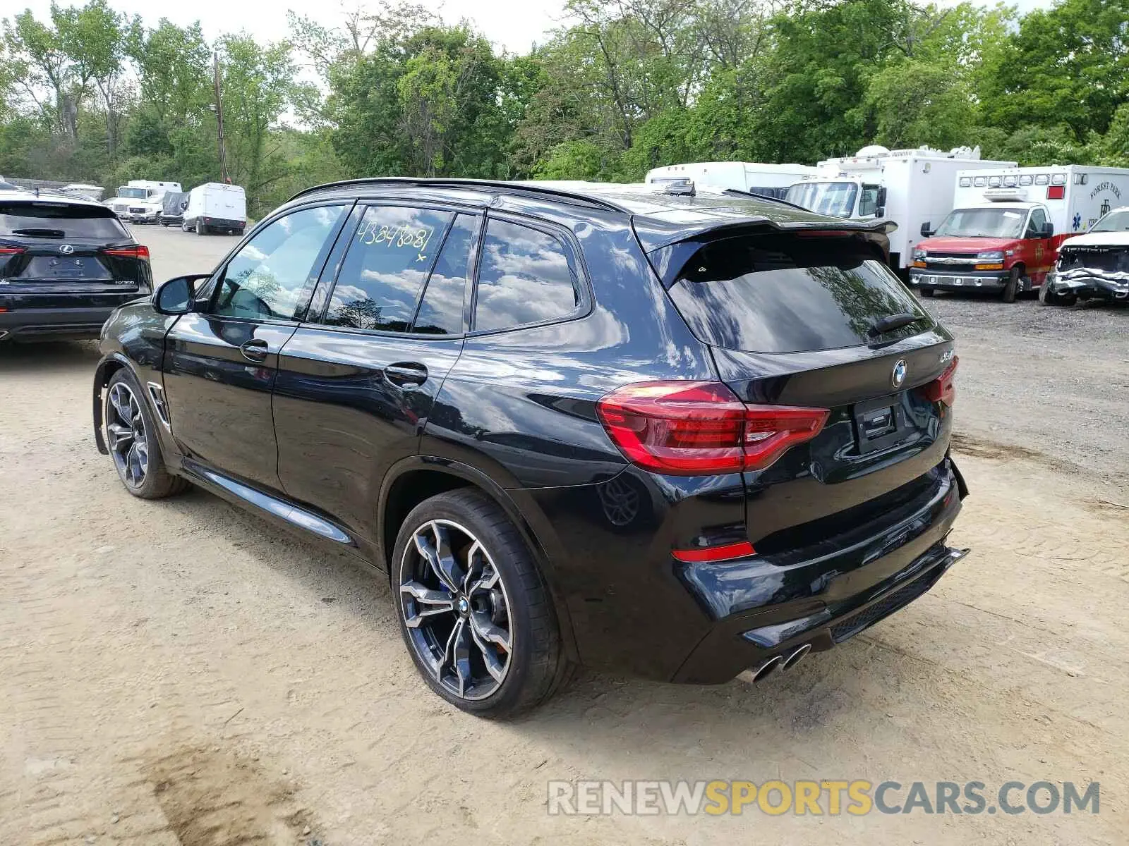 3 Photograph of a damaged car 5YMTS0C00L9B22306 BMW X3 2020