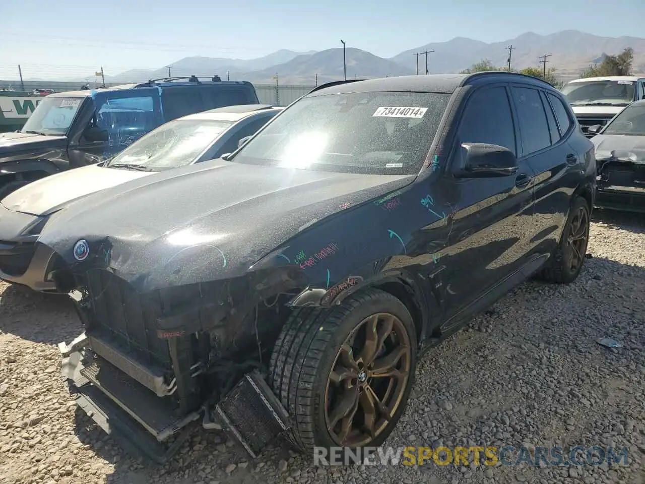1 Photograph of a damaged car 5YMTS0C00LLT10145 BMW X3 2020