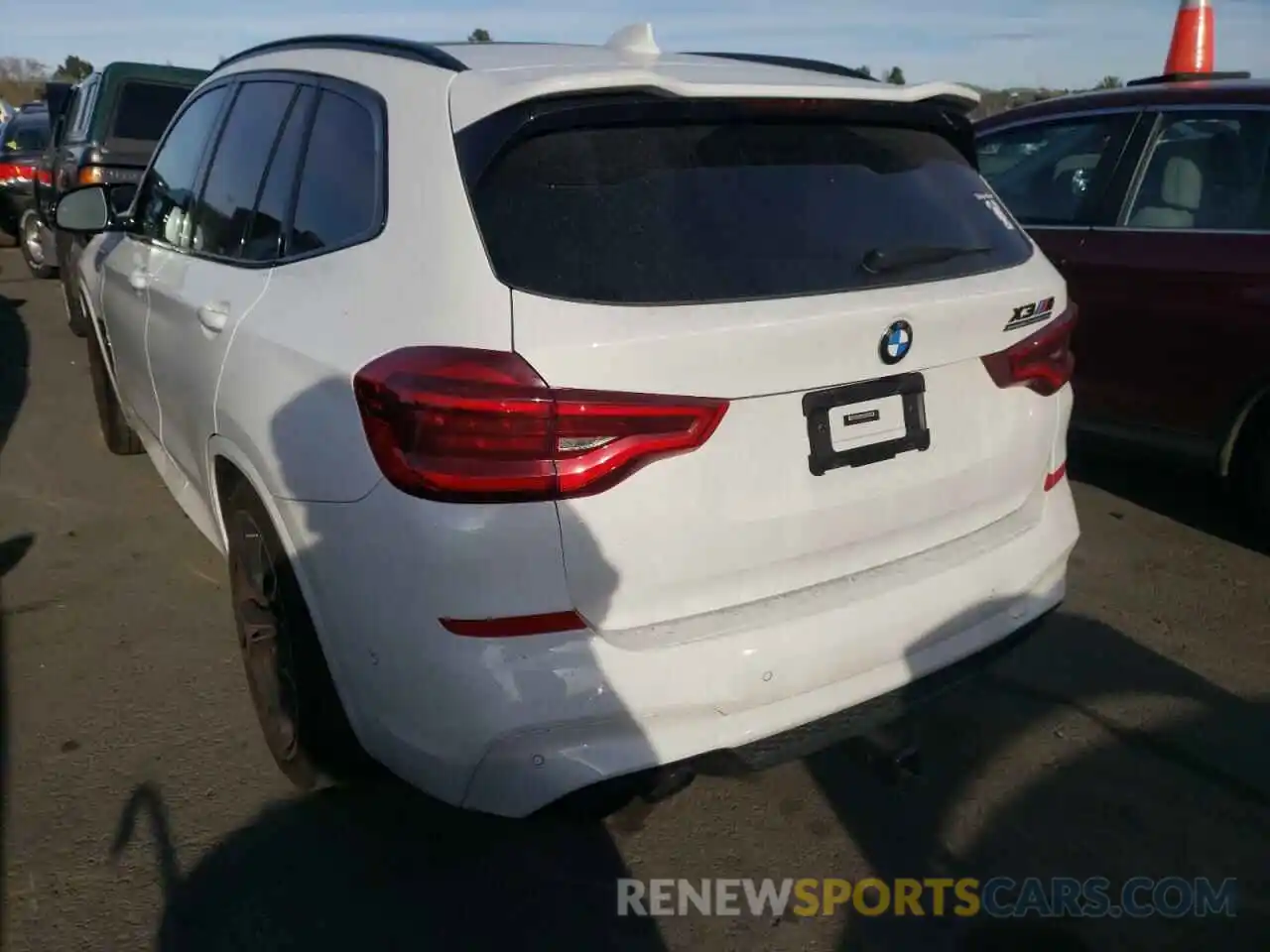 3 Photograph of a damaged car 5YMTS0C04LLT09905 BMW X3 2020