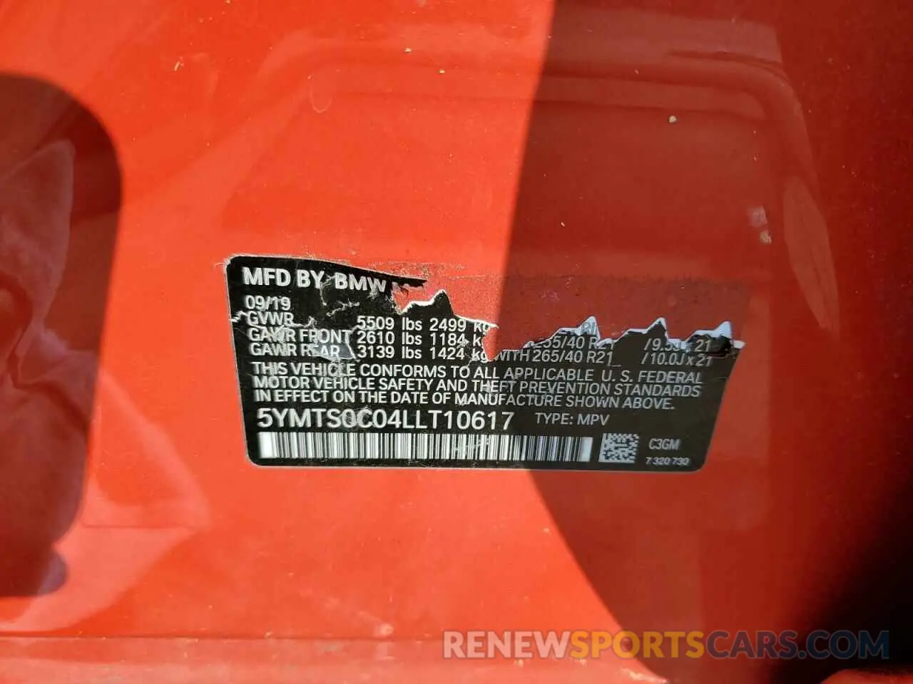 12 Photograph of a damaged car 5YMTS0C04LLT10617 BMW X3 2020